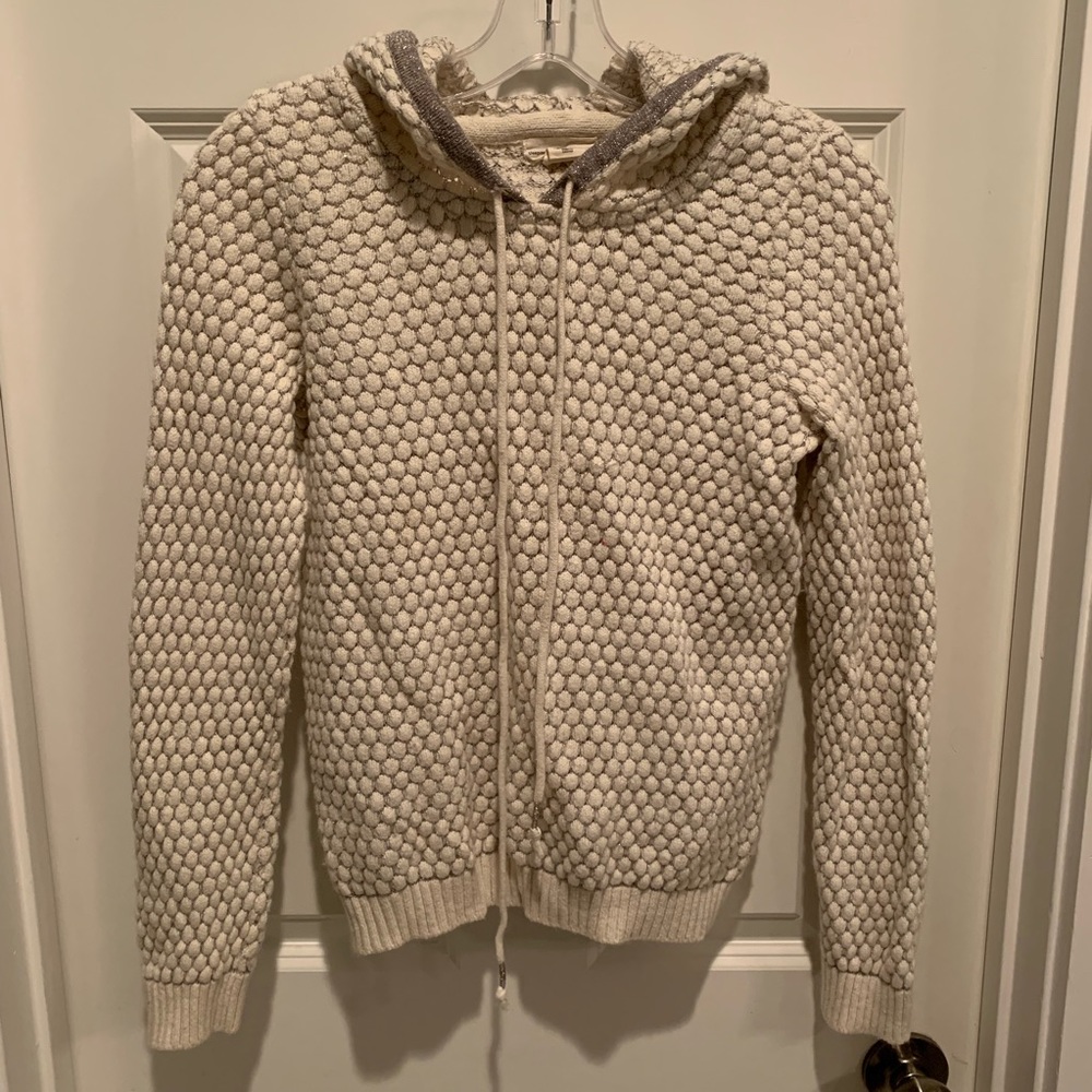 ✖️SOLD✖️Anthropologie Sleeping on Snow Hoodie